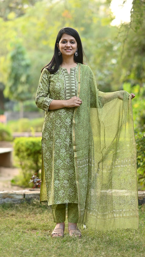 Nithila Bagru Hand Block Printed Suit Set