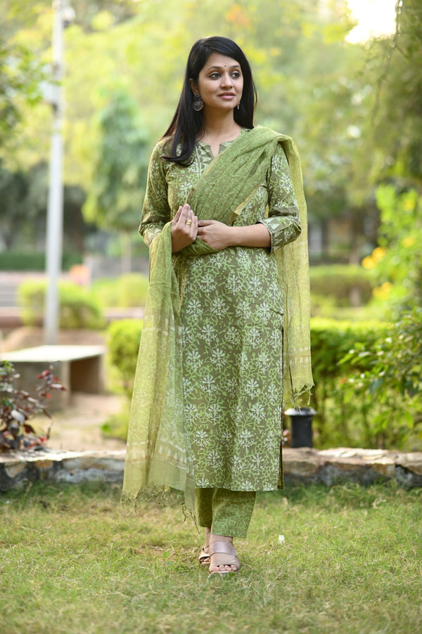 Nithila Bagru Hand Block Printed Suit Set