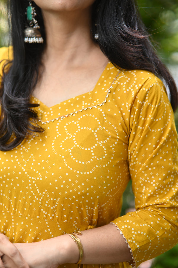 💛 SharanyaDrape Yourself in Sunshine with this Flowing Anarkali Elegance 💛