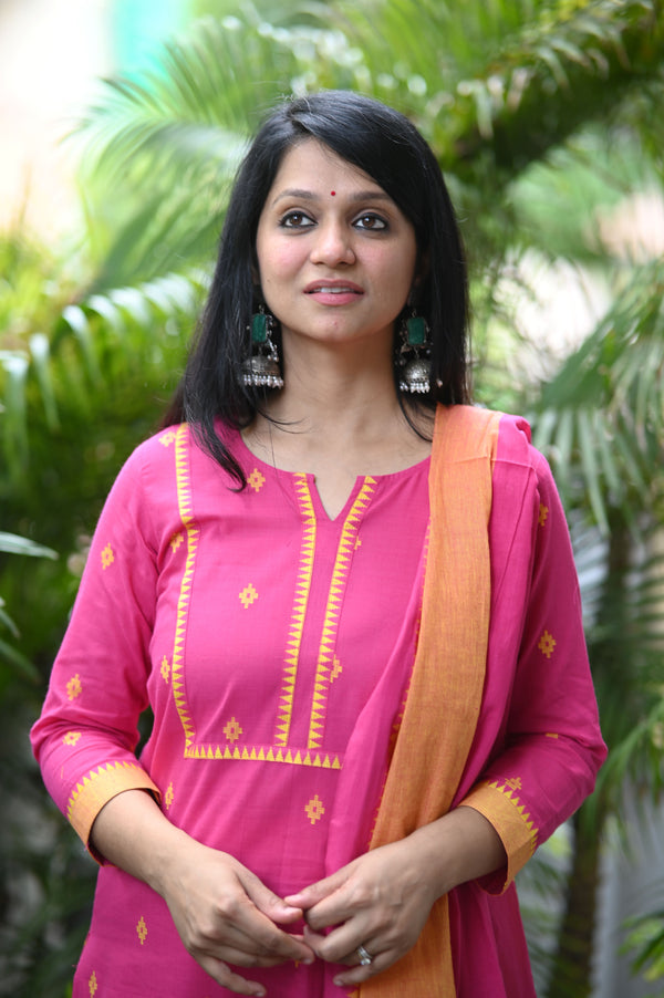 Sootra - Cotton Kurta Set with Woven Dupatta