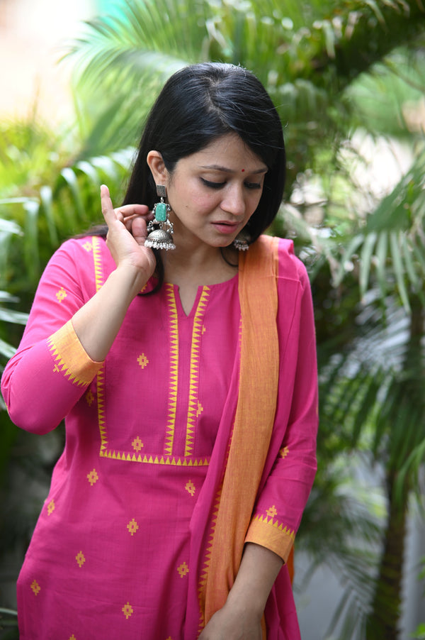 Sootra - Cotton Kurta Set with Woven Dupatta