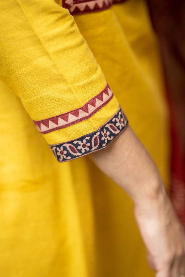 Nishita yellow Grace Set with Dupatta