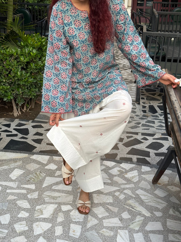 Meher Floral Kurta with Embroidered Farsi Pajama Set