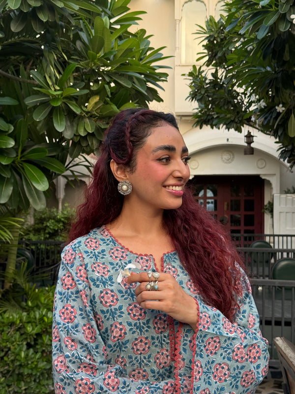 Meher Floral Kurta with Embroidered Farsi Pajama Set