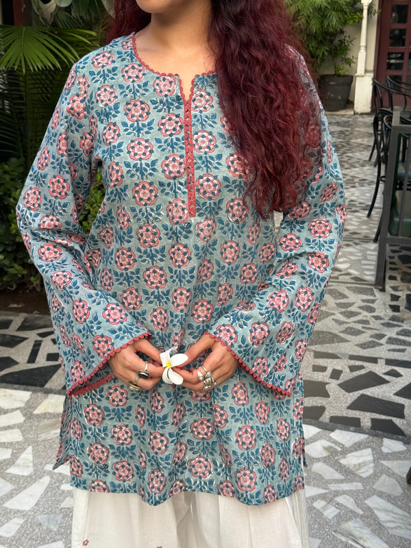 Meher Floral Kurta with Embroidered Farsi Pajama Set