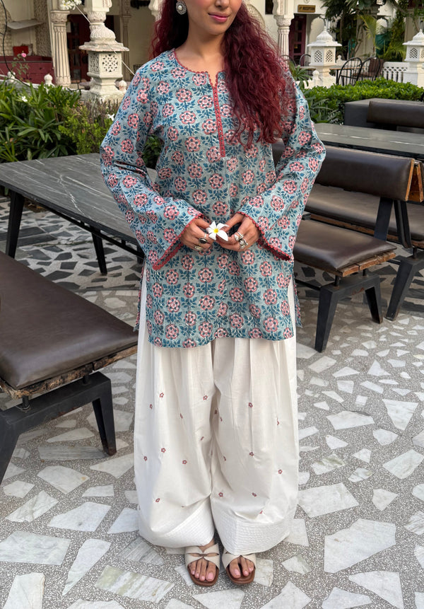 Meher Floral Kurta with Embroidered Farsi Pajama Set