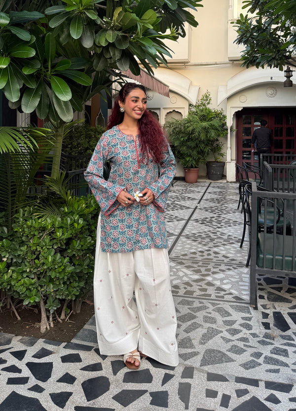 Meher Floral Kurta with Embroidered Farsi Pajama Set