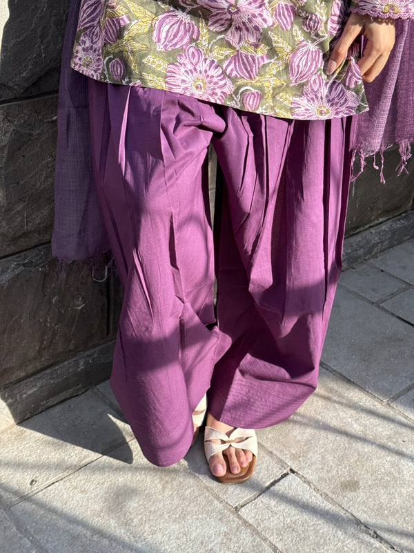 Aabheri Farsi Floral Suit Set