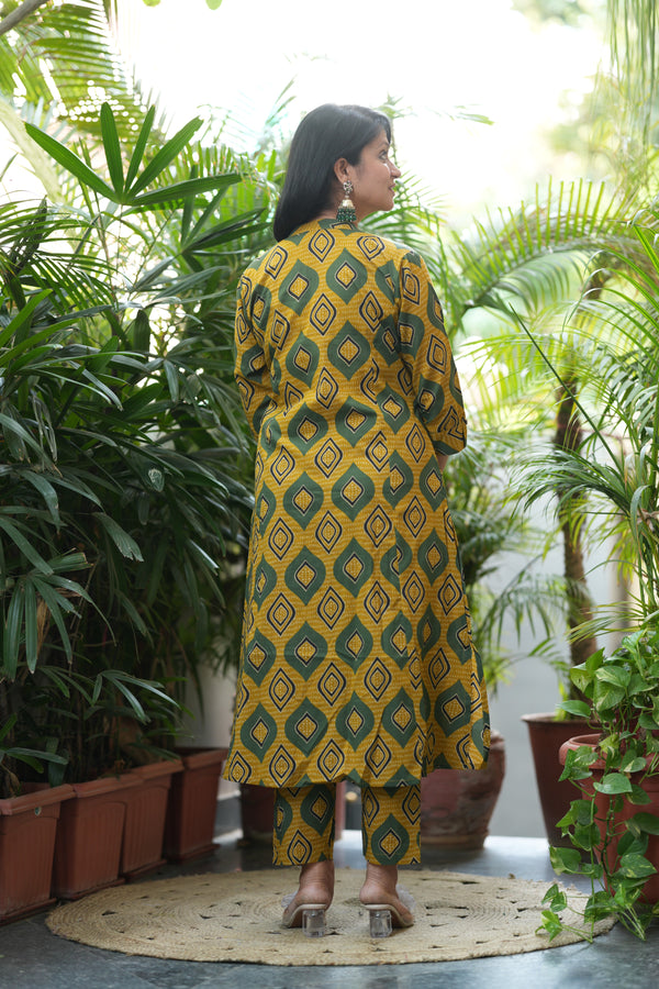 Tarangini Cotton Discharge Print A-Line Suit Set