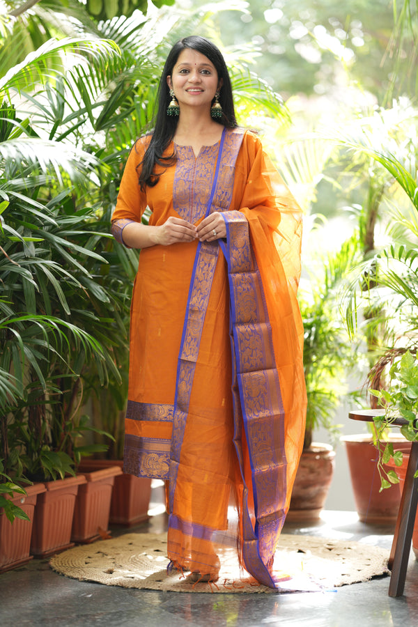 🌸Kanchi Glow – Radiant Orange Elegance