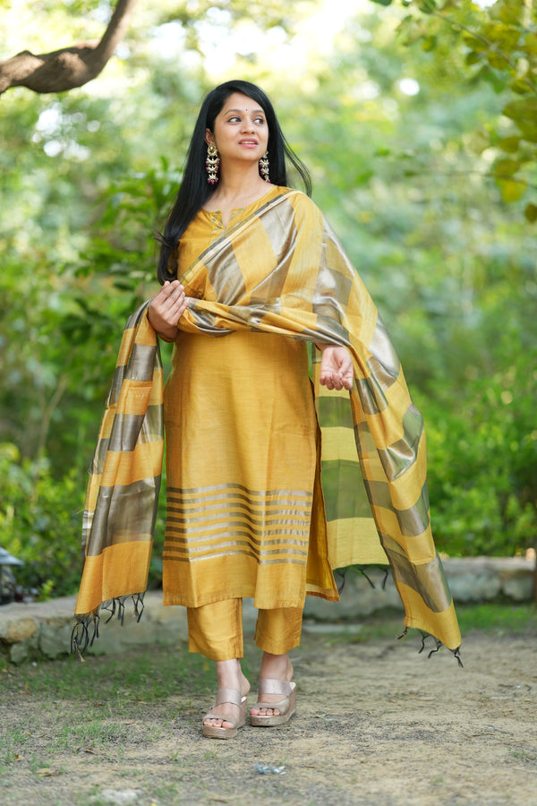 Kanak Rekha Premium SilkSuit Set-Mul mul lining
