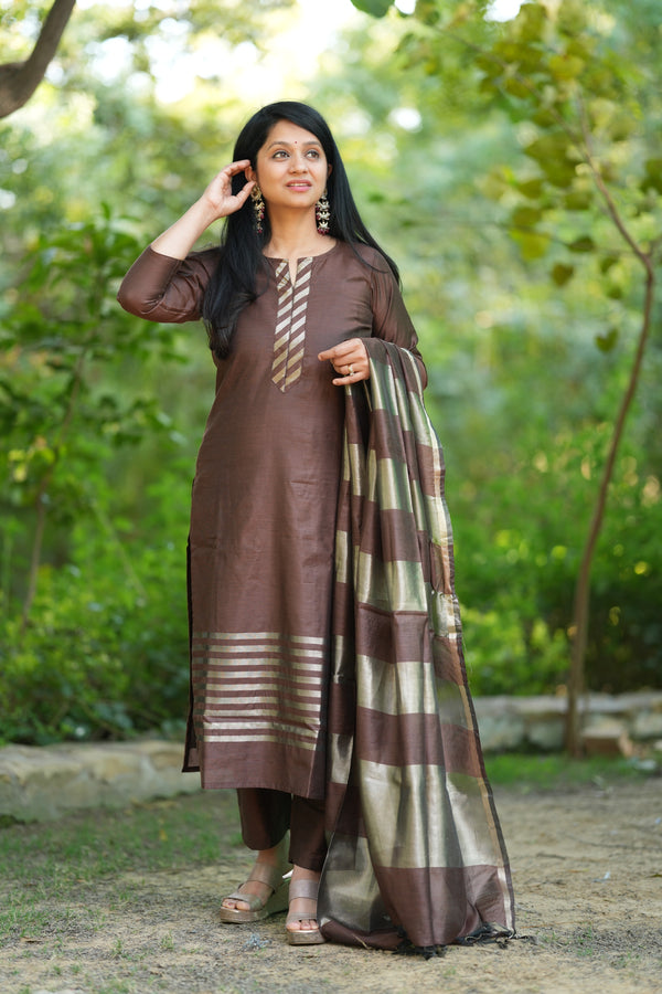 Mrinalini Silk Heritage Suit Set