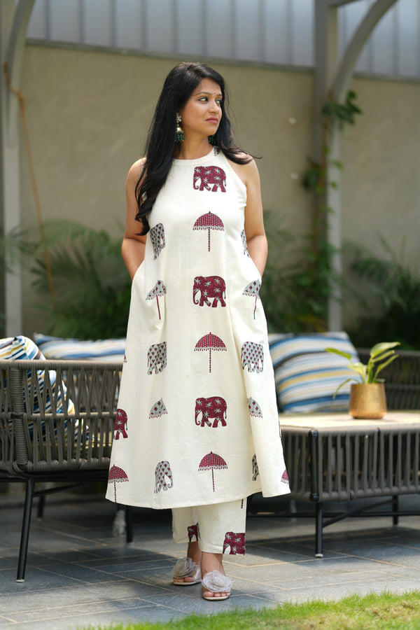 Yazhini Cotton Flex Handloom Elephant Motif Suit Set