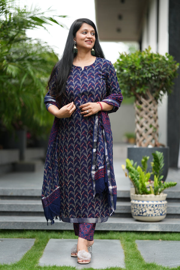 ✨ NayraaLinen Hand BlockPrinted Suit Set with lining