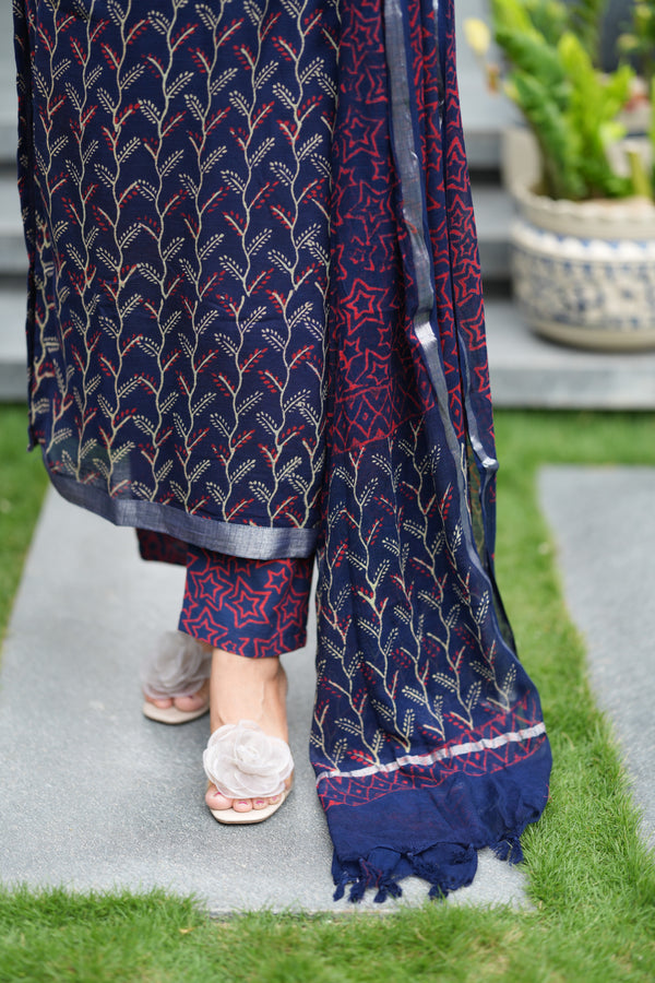 ✨ NayraaLinen Hand BlockPrinted Suit Set with lining