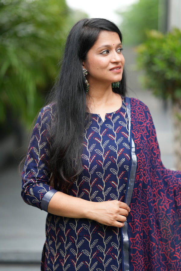 ✨ NayraaLinen Hand BlockPrinted Suit Set with lining