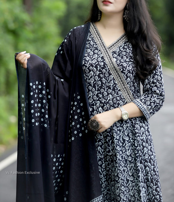 “Noor” Black Cotton Anarkali Set