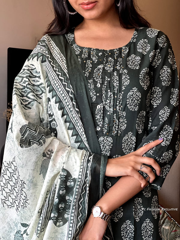 Sundarika Cotton Elegance Set