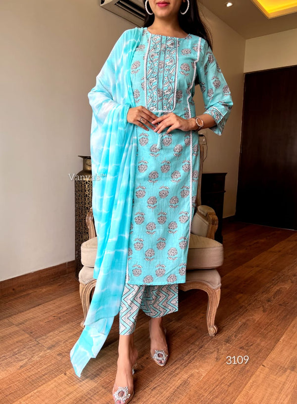 🌊 Aqua Bloom Elegance Set