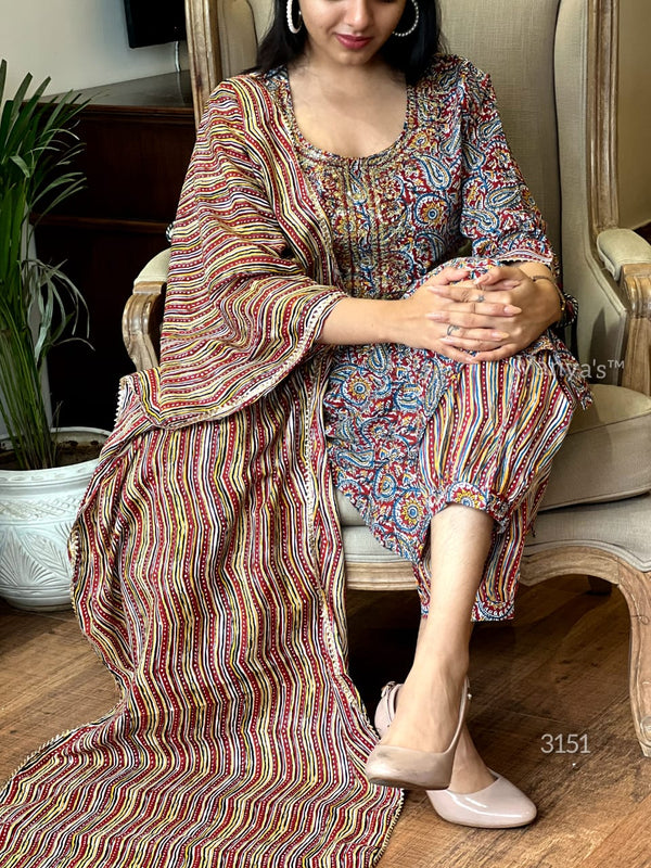 ✨ Name: Rustica & Mosaic Melody Cotton Suit Set