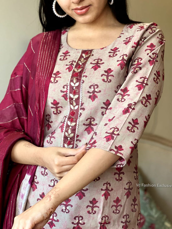 Elegant Everyday Cotton Kurta Sets (2 Color Variants)
