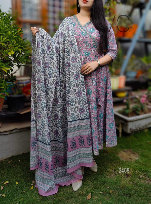 Gulbano Pink Cotton Flared Suit Set