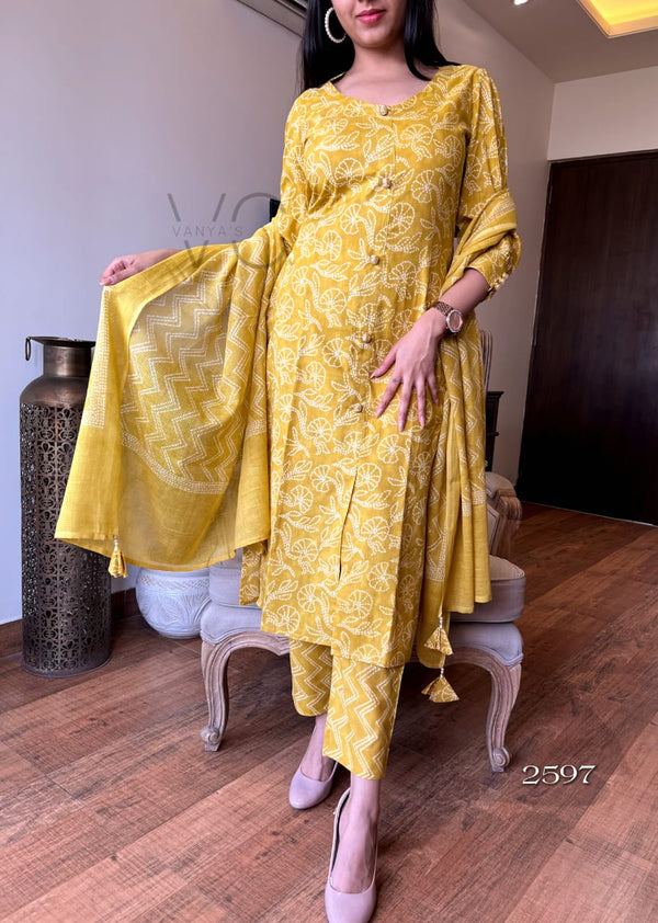 🌼 Sunshine Elegance – Yellow Printed Cotton Suit Set
