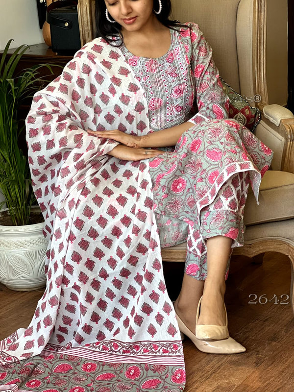 Gulabi Utsav – Cotton Charm Suit Set