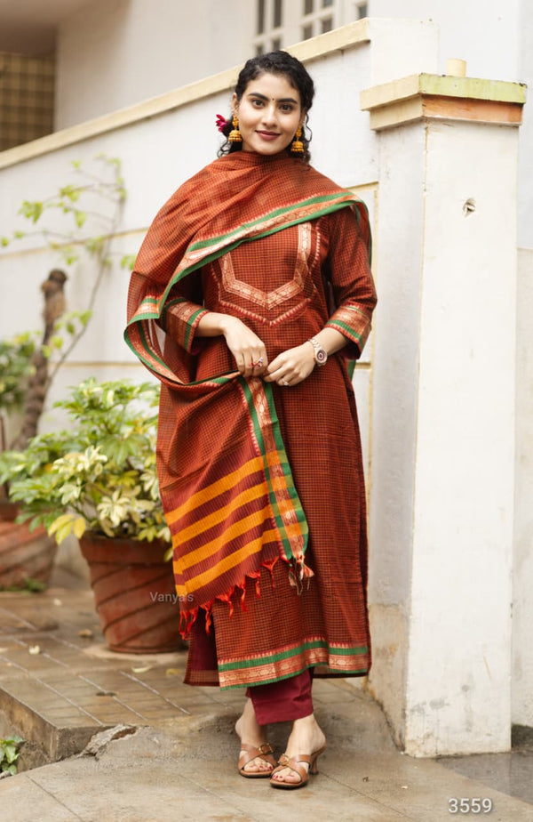 🌟 Terracotta Grace – Narayanpet Cotton Pattu