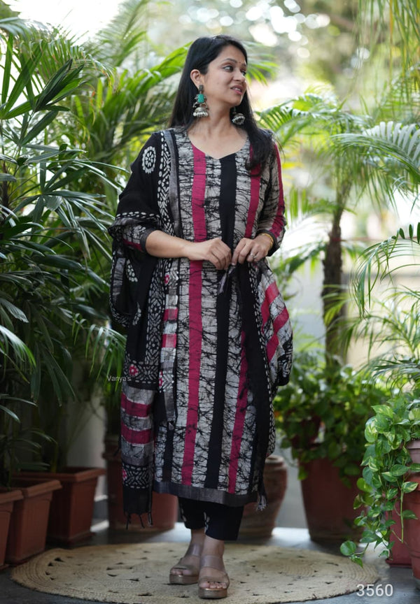 🌸 Bold Bloom Pure Linen Handblock Elegance