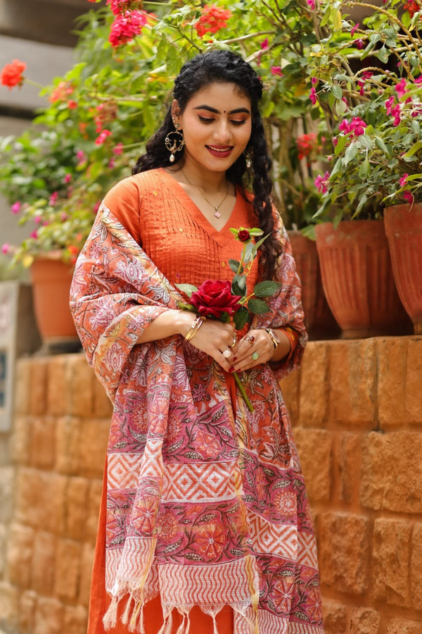 ✨Aarunika Orange Cotton Embroidered Suit Set with Hand Block Doria Dupatta