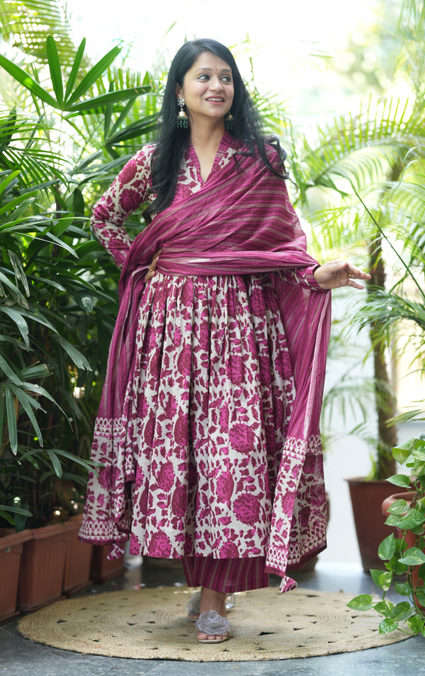Gulnashi- pink floral Anarkali suit sets