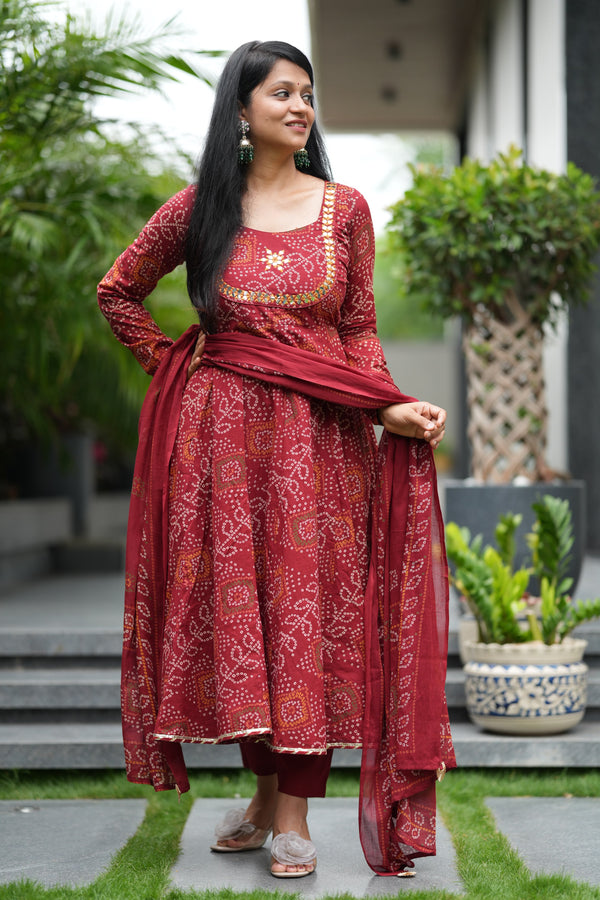 Savitri Red Bandhani Cotton Anarkali Suit Sets