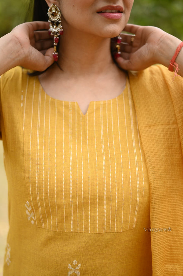 South Arrow Pure Handloom weaving Suit Sets- 4 colour