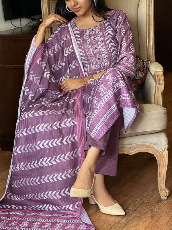 Wine self silk suit sets