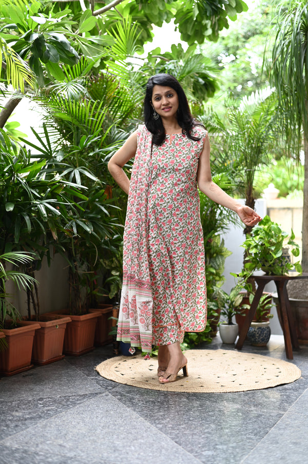 Pankhuri Sleevless Cotton Suit Sets