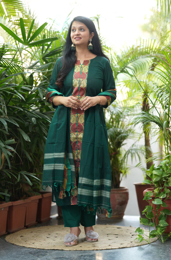 Narayanpeth Rajeshwari Handloom cotton Suit Set-Green