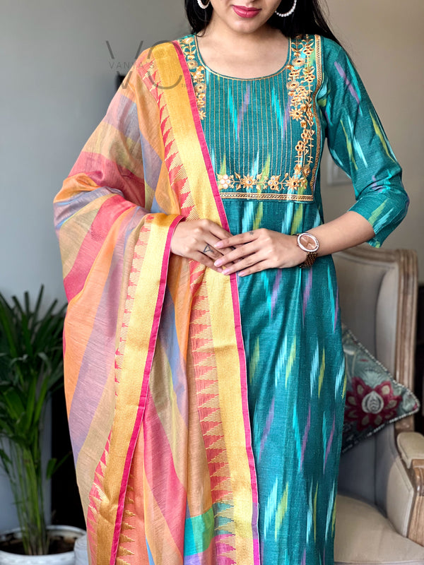 Ikkath handloom suit sets- Buy1get1