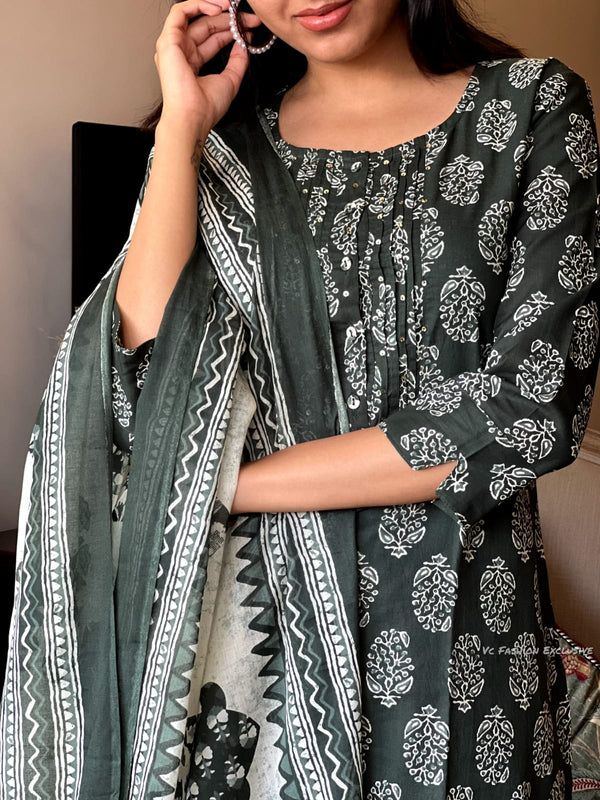 Sundarika Cotton Elegance Set