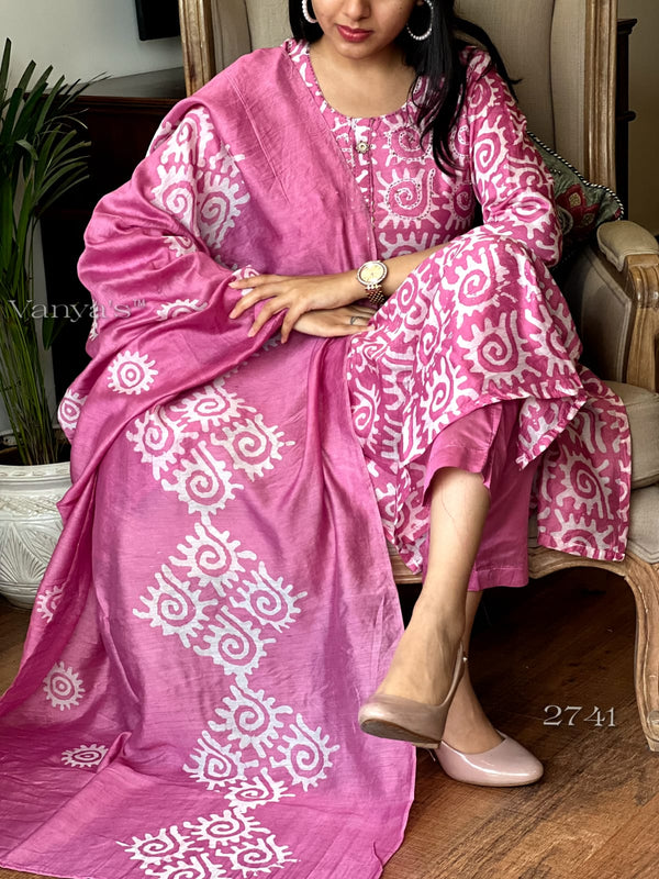 Pink batik suit sets with lining