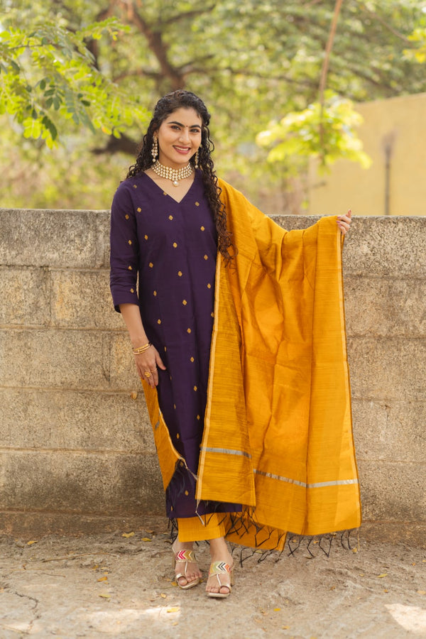 ✨Kashvi Premium Raw Banarasi Silk Zari Buti Suit Set-with mul lining